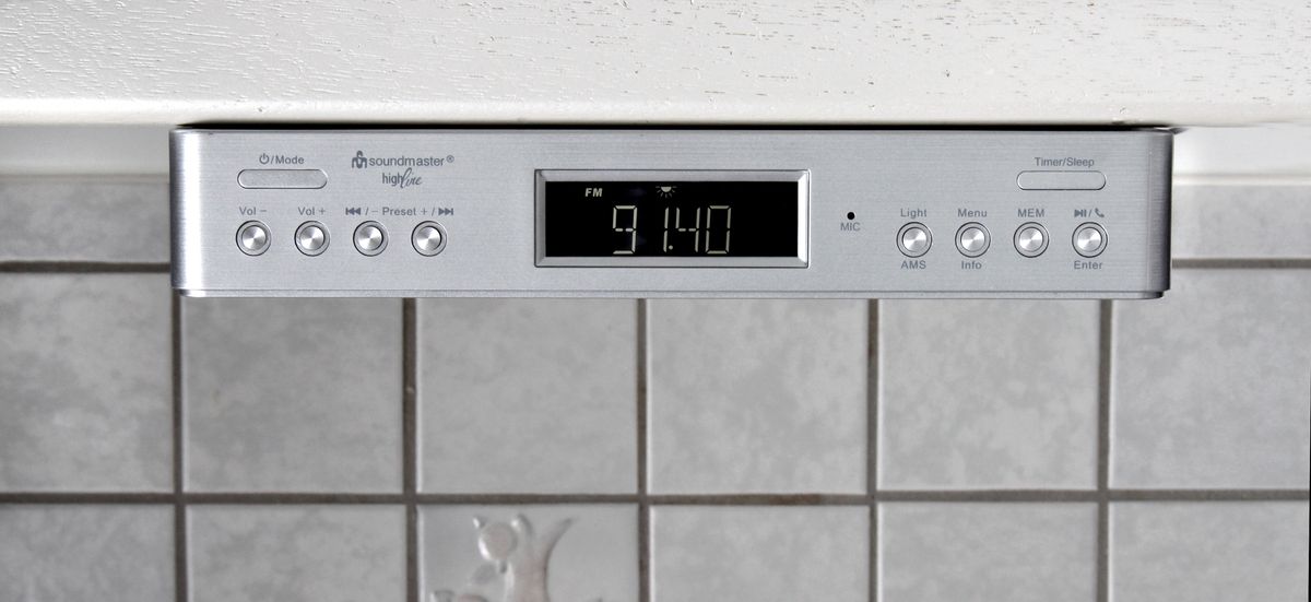DAB+ Kjøkkenradio - Underskap DAB+ Radio med Bluetooth og Koketimer - Soundmaster HighLine