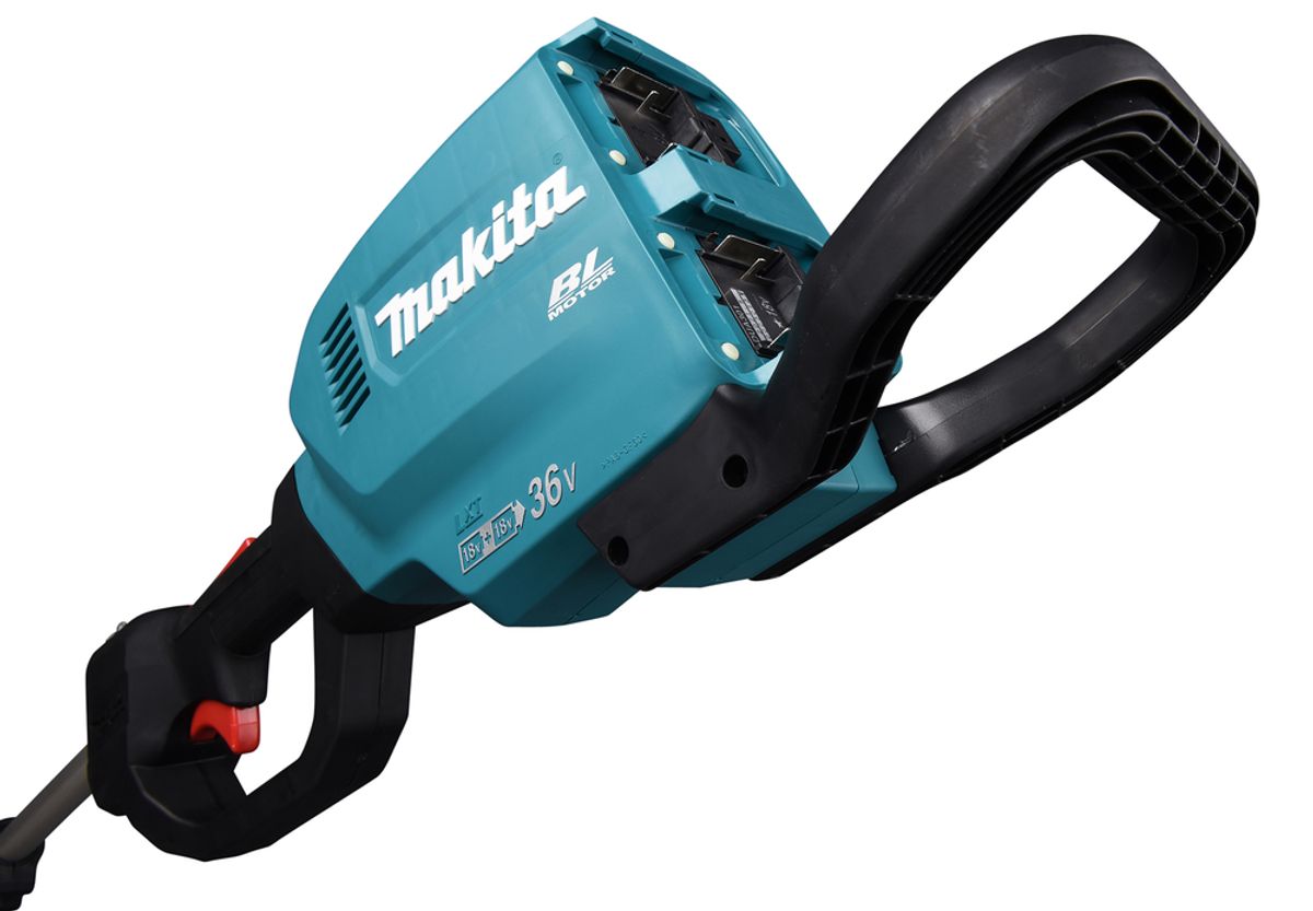 Makita Stangkjedesag Teleskopisk 2x18V LXT ® 30cm DUA301Z