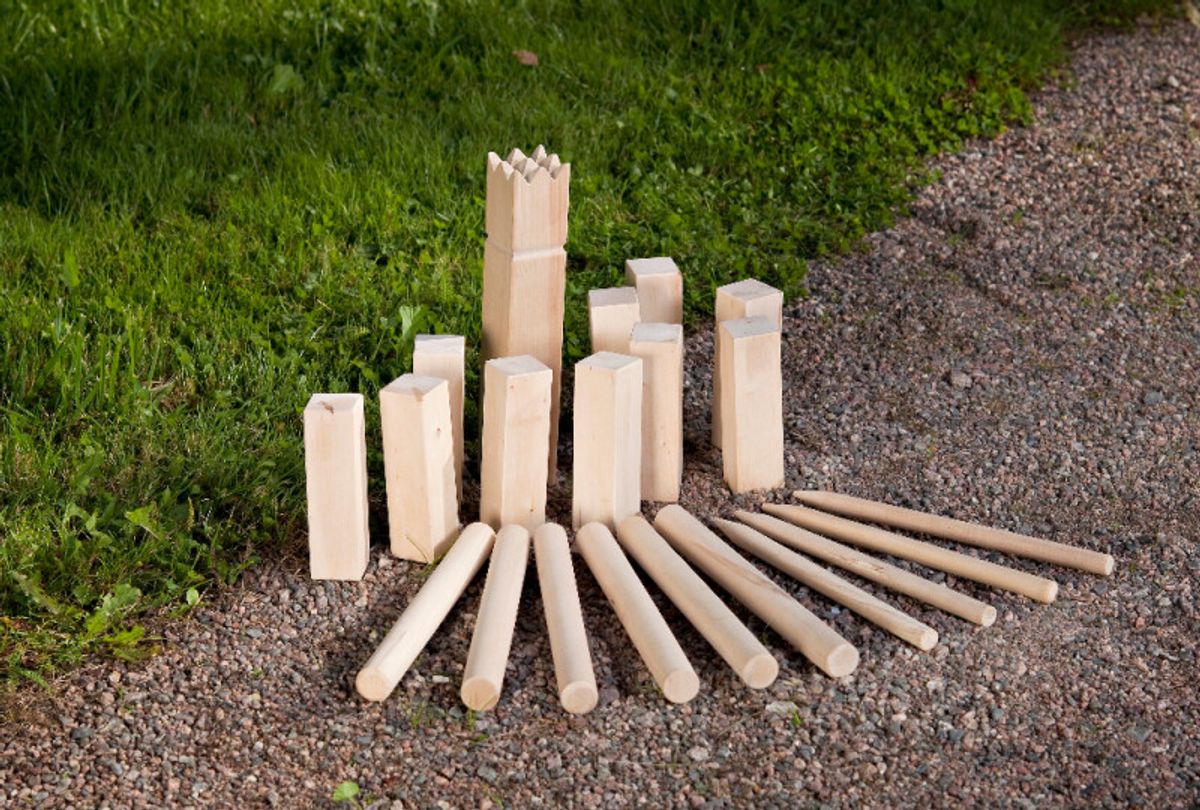 Kubbespillet familiespill nr 1 utendørs - Kubb kastespill