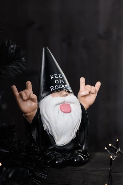 Hovedbilde Dekorasjon Keep on rocking hippie-gnom 26 cm