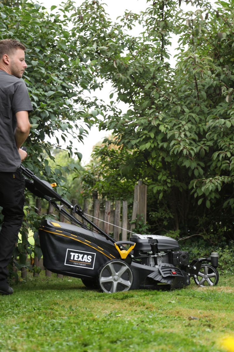 Texas gressklipper bensindrevet 196cc ZT 514TR/W 4-speed 90066602