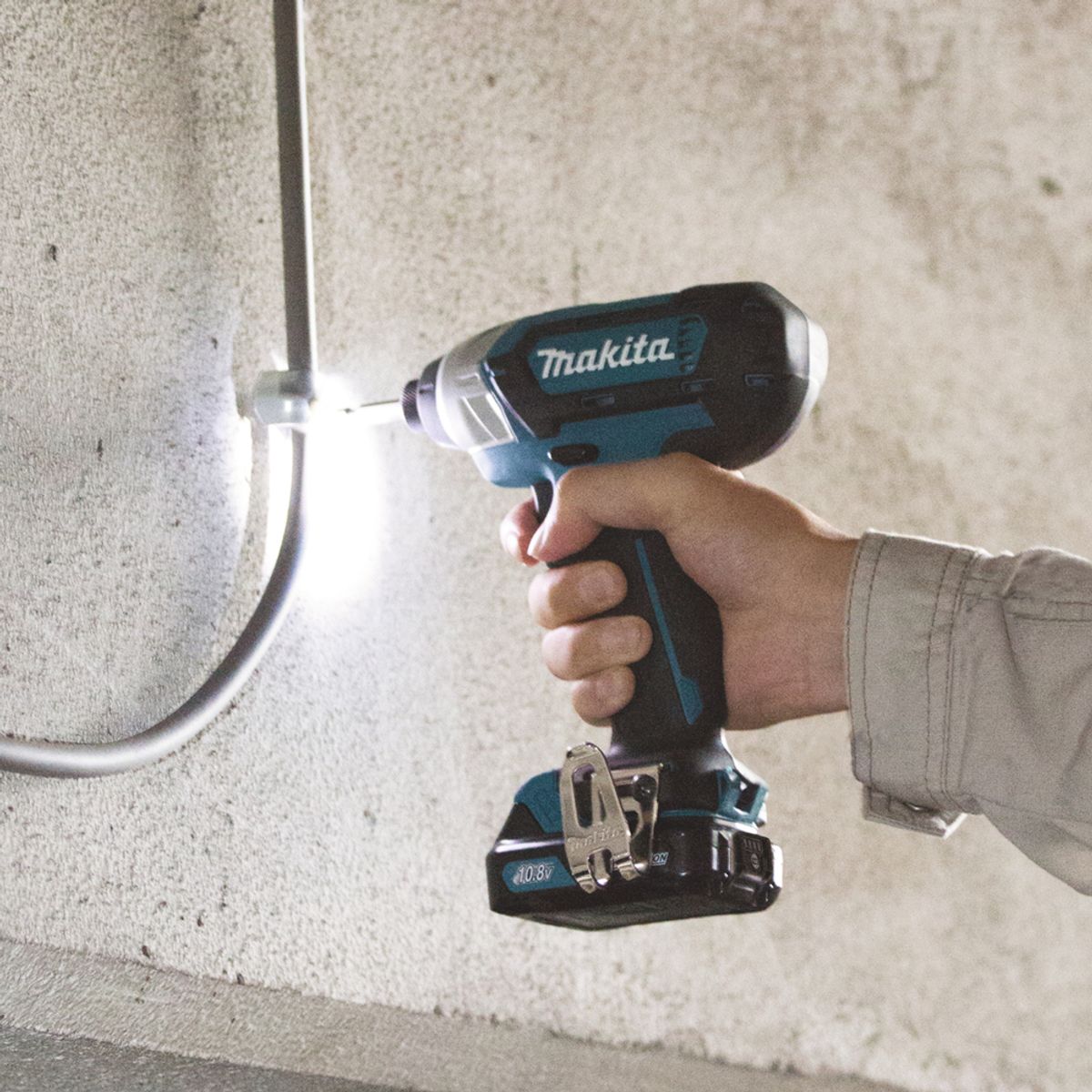 Makita Slagskrutrekker 12V CXT ® 1/4