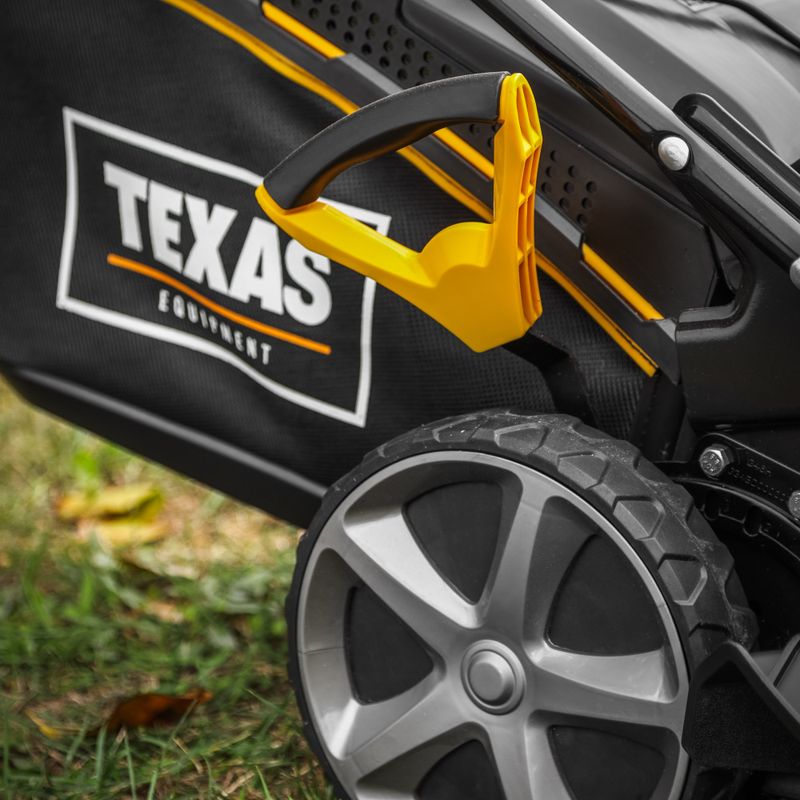 Batteridrevet gressklipper - 46 cm klippbredde - Selvgående inkl. 2 bat og lader – Texas 4640TR-Li