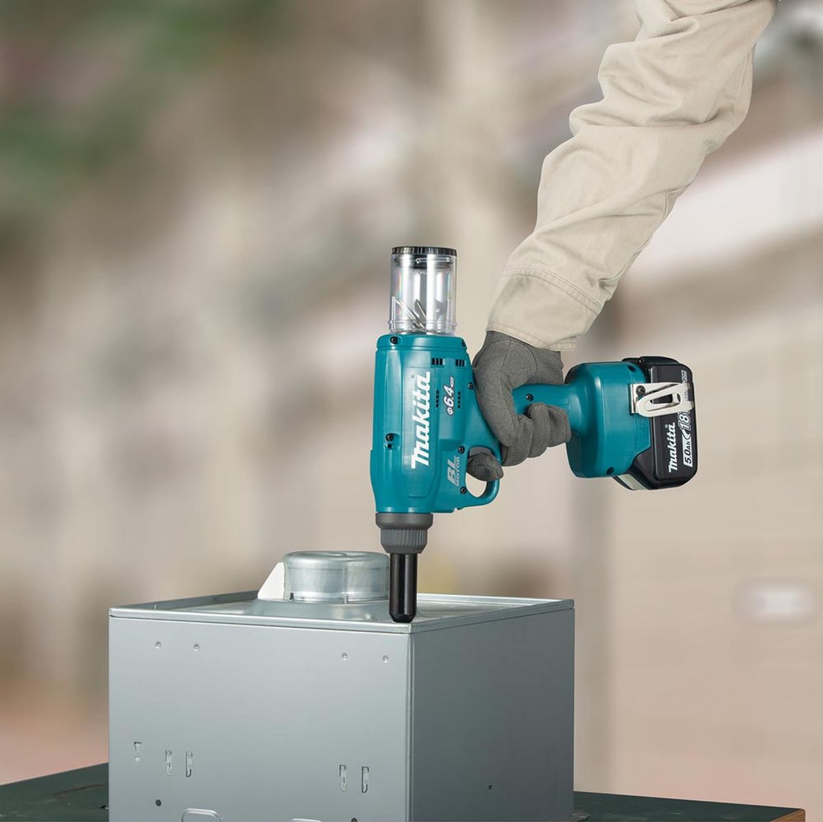 Makita Popnaglepistol 18V LXT ® 2,4-6,4mm DRV250Z