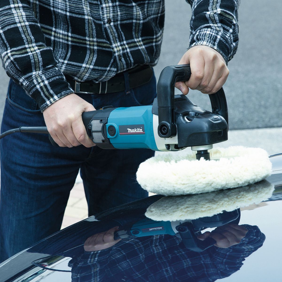 Makita Polermaskin 1200W 180mm 9237CB